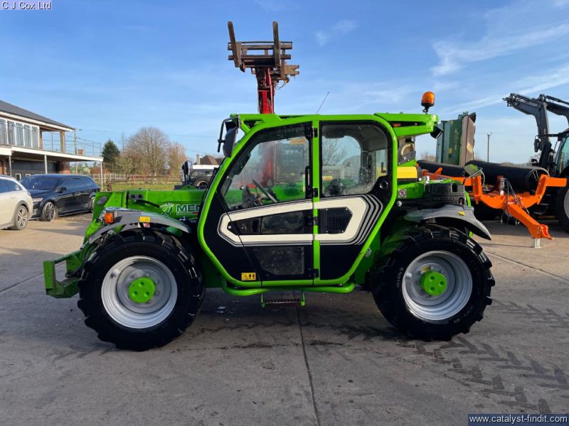 TF33.7 TELEHANDLER