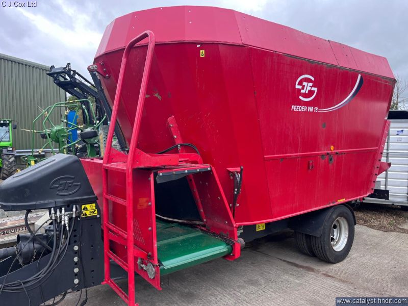 VM18 FEEDER WAGON