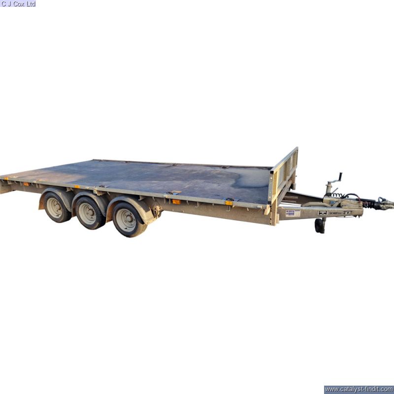 LM167G3 TRI-AXLE          2.3M   LED