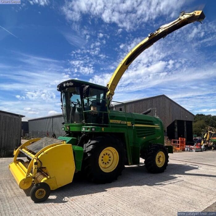 2011 JOHN DEERE 7450 FORAGER FORAGE HARVESTER