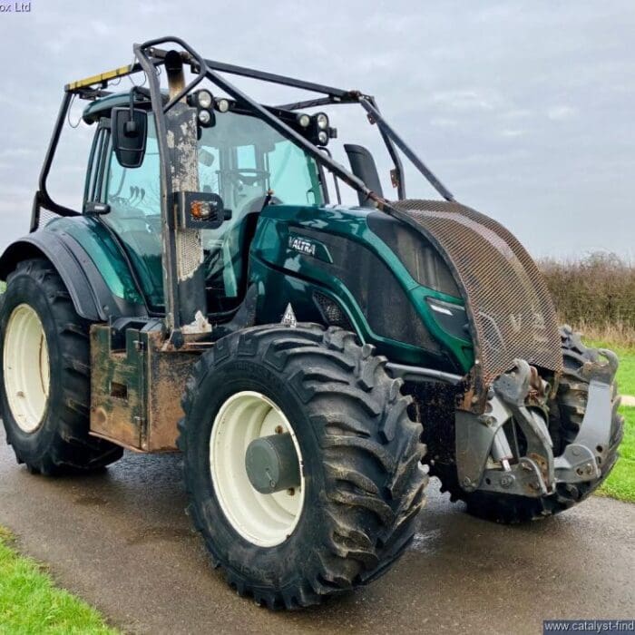 2017 VALTRA T154A TRACTOR TRACTOR