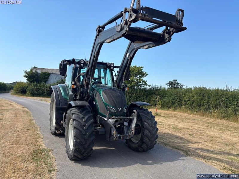 VALTRA USE N154H, N154A, N154V TRACTOR